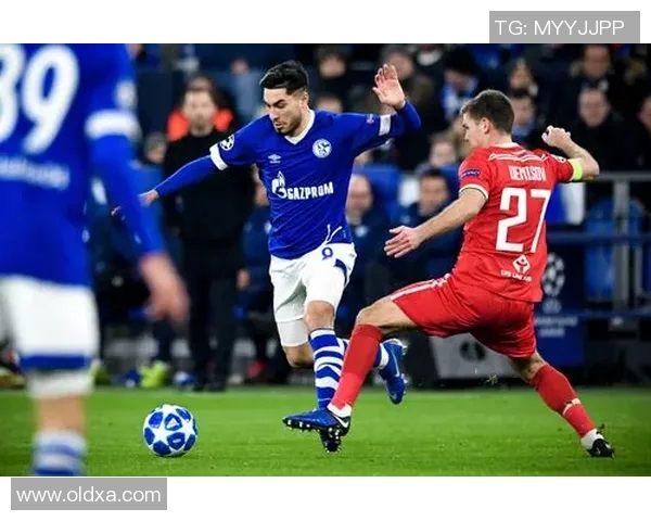 多特蒙德轻松击败沙尔克04,碾压对手拿下胜利 多特蒙德轻松击败沙尔克04,碾压对手拿下胜利