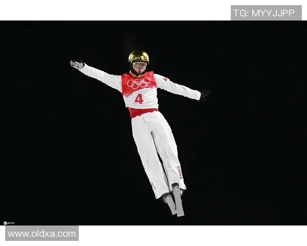 齐广璞男子空中技巧训练全景展示与技术解析 齐广璞男子空中技巧训练全景展示与技术解析